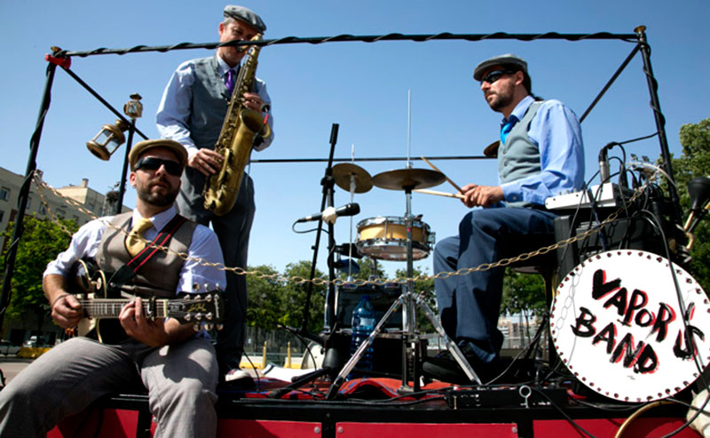 Grupos de percusión y charangas